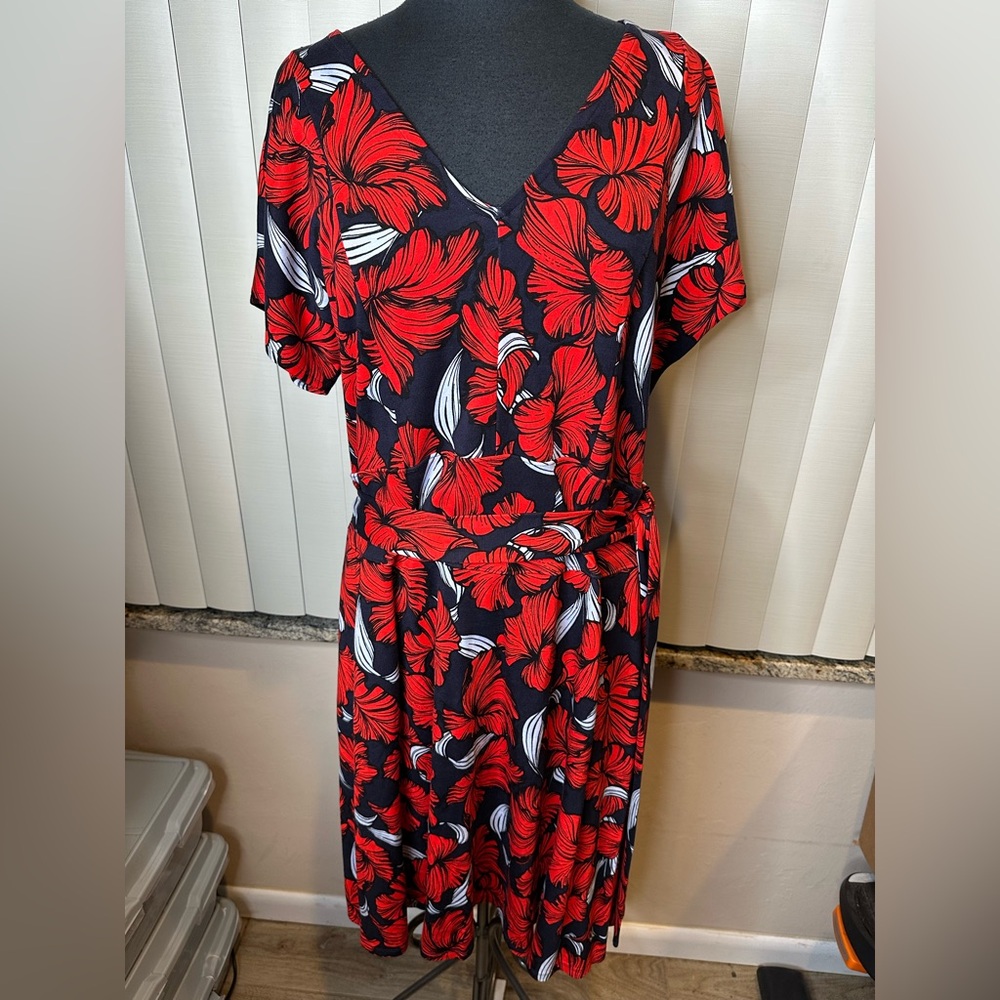 Lane Bryant Floral Wrap Dress Red Black Midi/Knee Length Size 16